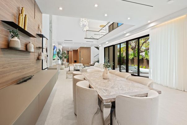 Dining room, Interior, Kitchen, Living room, Pendant Lights, Recessed Lighting