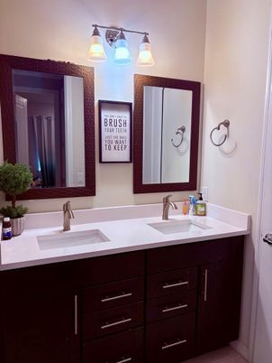 Bathroom, Dual Sink Vanities, Interior