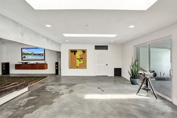Interior, Recessed Lighting