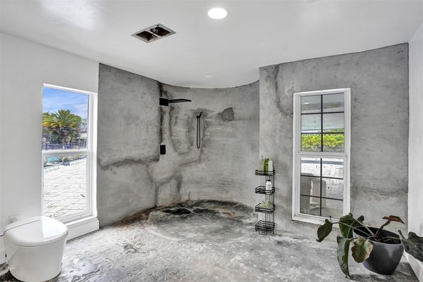 Bathroom, Interior, Marble Walls, Recessed Lighting