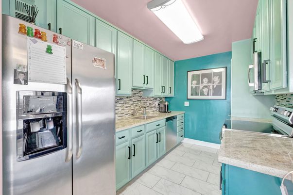 Interior, Kitchen, Marble, Stainless Steel Appliances