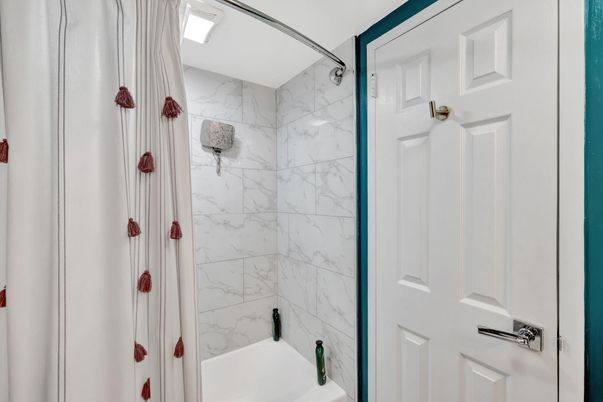 Bathroom, Interior, Marble Walls
