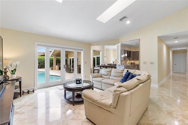 Interior, Kitchen, Living room, Recessed Lighting