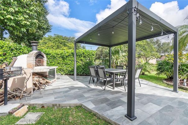 Exterior, Fireplace