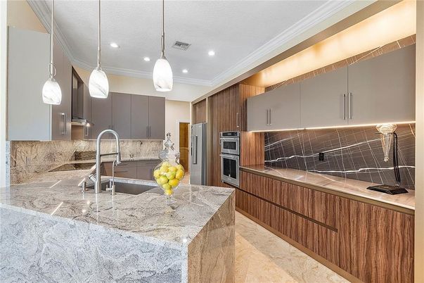 Interior, Kitchen, Pendant Lights, Recessed Lighting, Stainless Steel Appliances