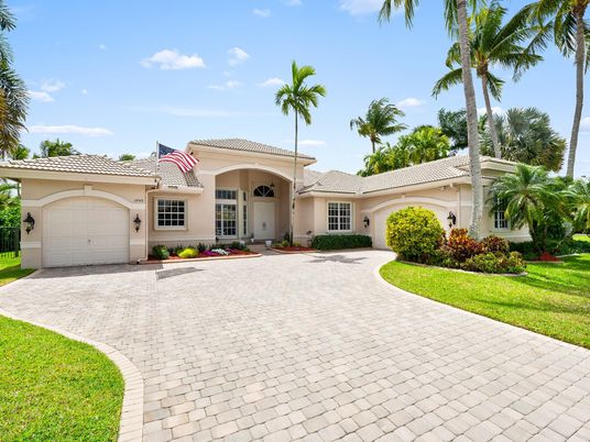 Attached, Backyard, Exterior, Facade, Mediterranean