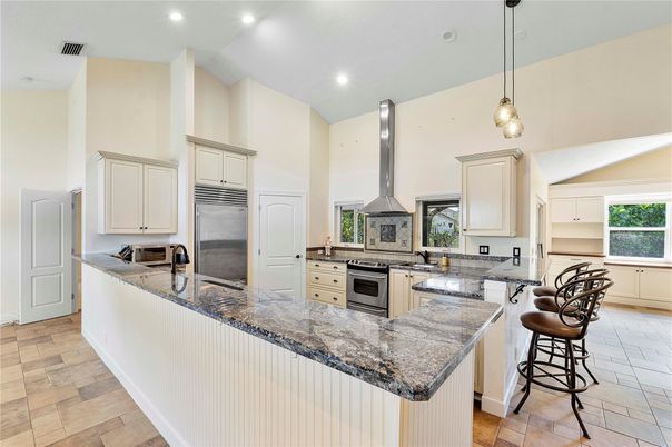 Interior, Kitchen, Pendant Lights, Recessed Lighting, Stainless Steel Appliances