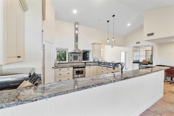 Interior, Kitchen, Pendant Lights, Recessed Lighting, Stainless Steel Appliances
