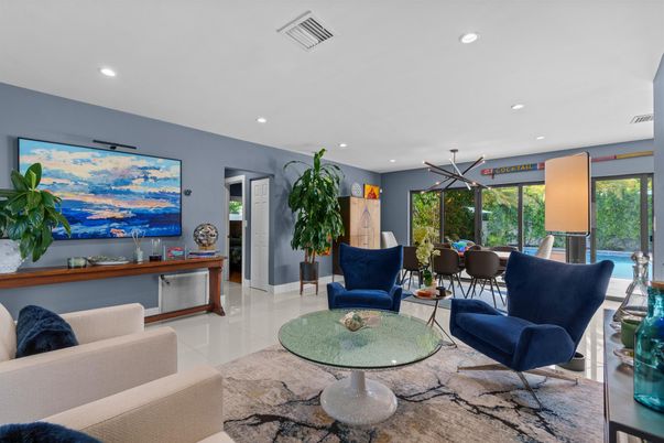 Dining room, Interior, Living room, Recessed Lighting