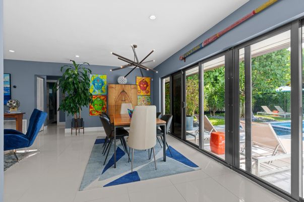 Dining room, Interior, Recessed Lighting