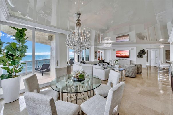 Chandelier, Dining room, Fireplace, Interior, Living room, Water