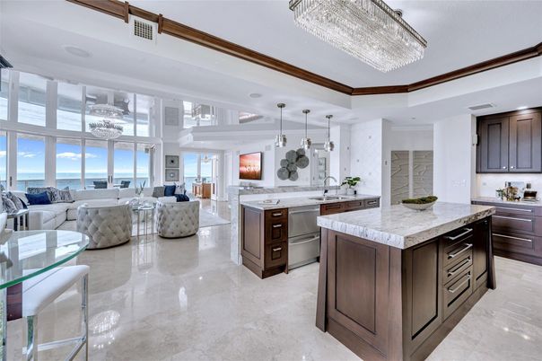 Chandelier, Interior, Kitchen, Living room, Pendant Lights, Recessed Lighting, Stainless Steel Appliances, Water