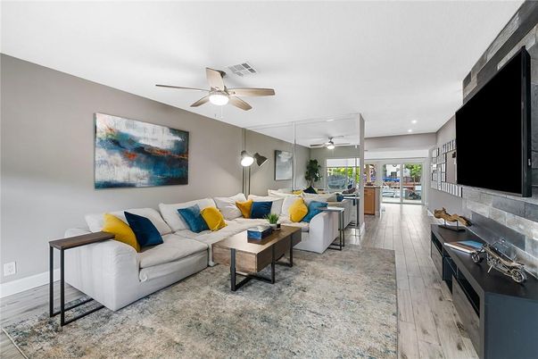 Interior, Living room, Recessed Lighting, Wood Texture Flooring