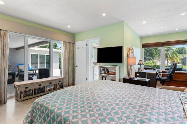 Bedroom, Home Office, Interior, Recessed Lighting