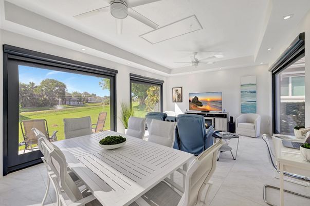 Dining room, Interior, Living room, Recessed Lighting