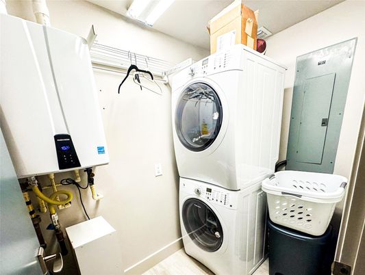 Interior, Utility Closets, Washer
