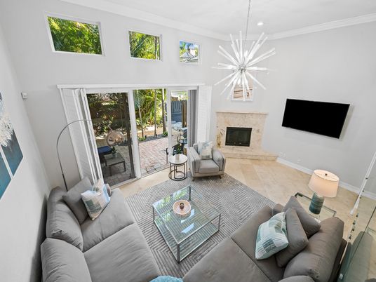 Fireplace, Interior, Living room, Pendant Lights, Recessed Lighting