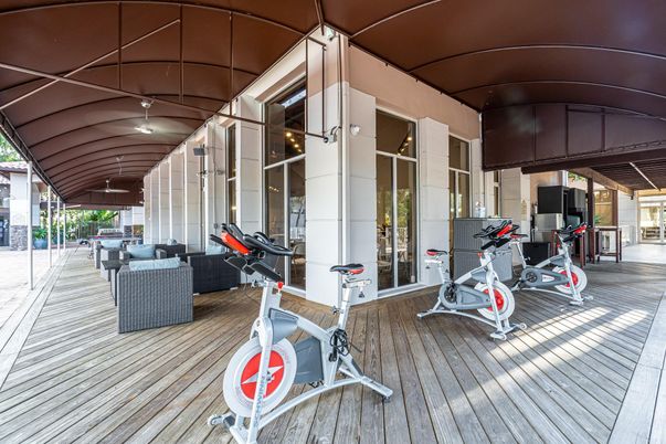 Exterior, Fitness Equipment