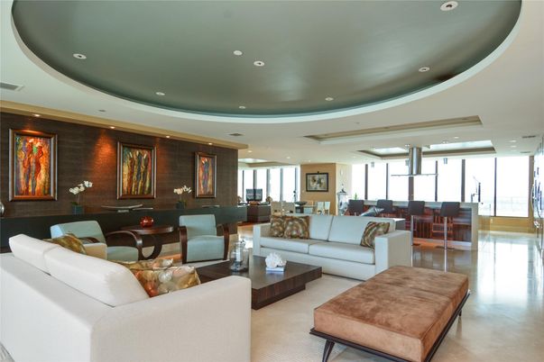 Dining room, Interior, Living room, Recessed Lighting