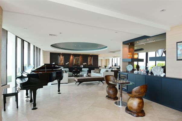Interior, Living room, Piano, Recessed Lighting