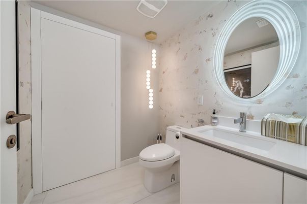 Bathroom, Interior, Pendant Lights
