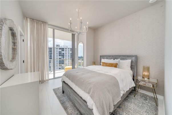 Bedroom, Interior, Pendant Lights