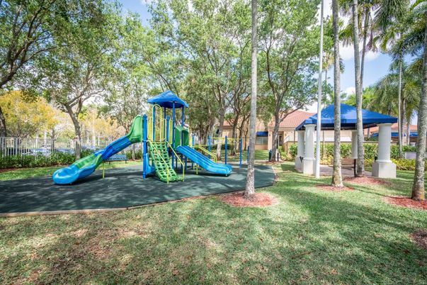 Backyard, Exterior, Playground