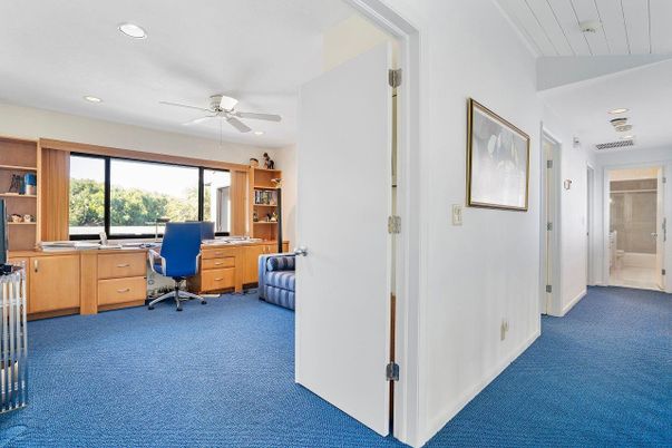Home Office, Interior, Recessed Lighting