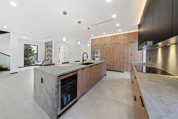 Interior, Kitchen, Pendant Lights, Recessed Lighting, Stainless Steel Appliances