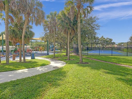 Backyard, Exterior, Playground, Tennis Courts