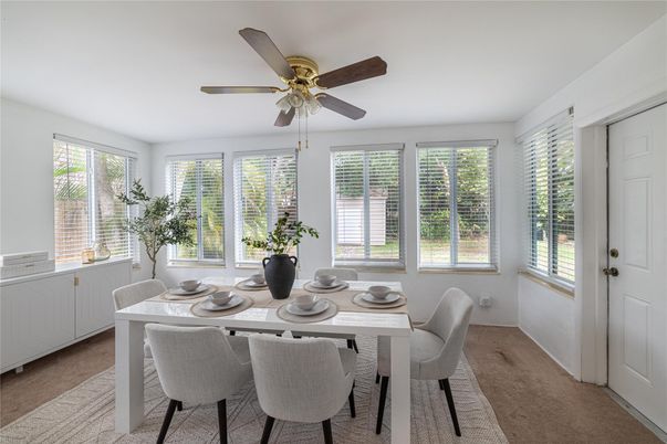 Dining room, Interior