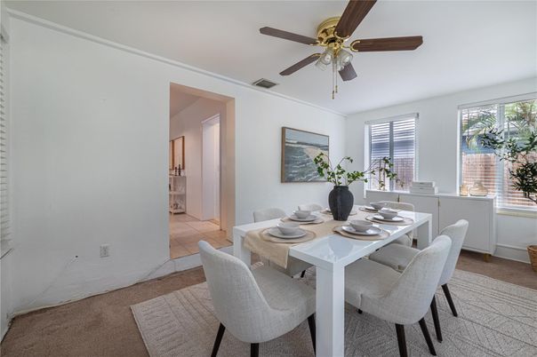 Dining room, Interior