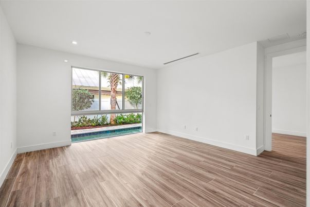 Empty room, Interior, Recessed Lighting, Wood Texture Flooring