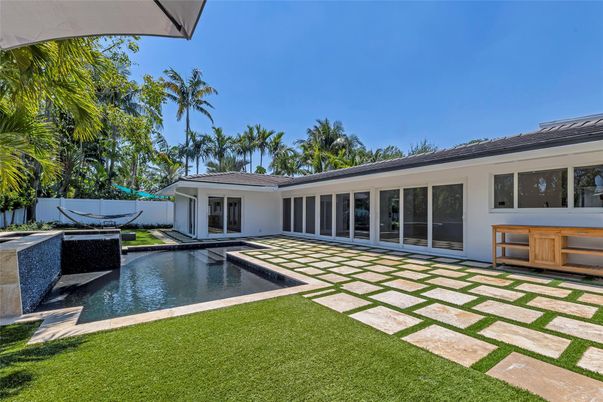 Backyard, Exterior, Pool