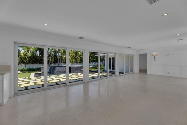 Empty room, Fireplace, Interior, Recessed Lighting