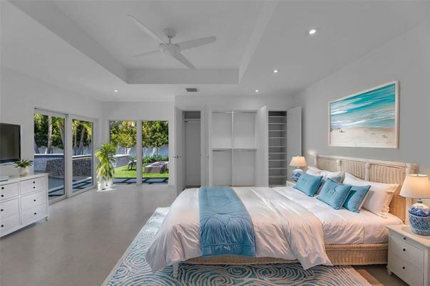Bedroom, Interior, Recessed Lighting
