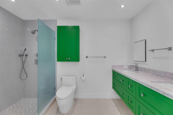 Bathroom, Interior, Recessed Lighting