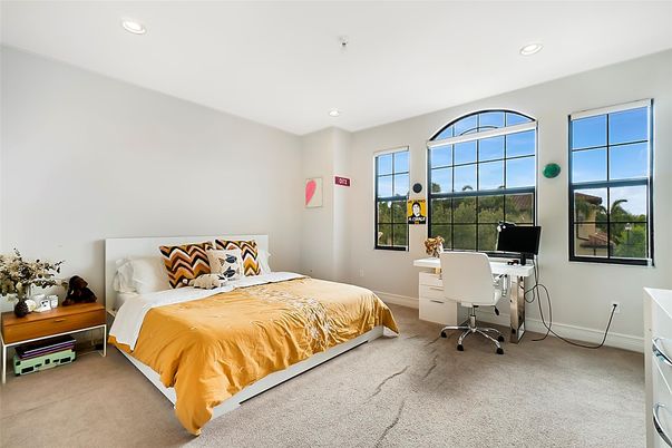 Bedroom, Home Office, Interior, Recessed Lighting