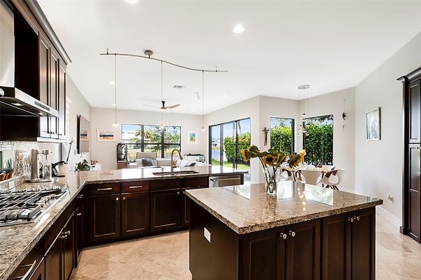 Dining room, Interior, Kitchen, Pendant Lights, Recessed Lighting