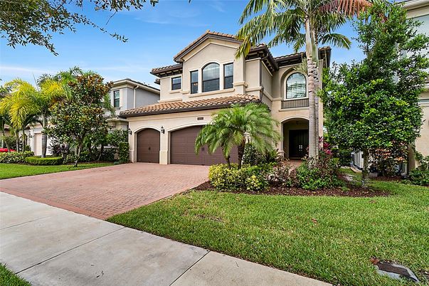 Attached, Backyard, Exterior, Facade, Mediterranean