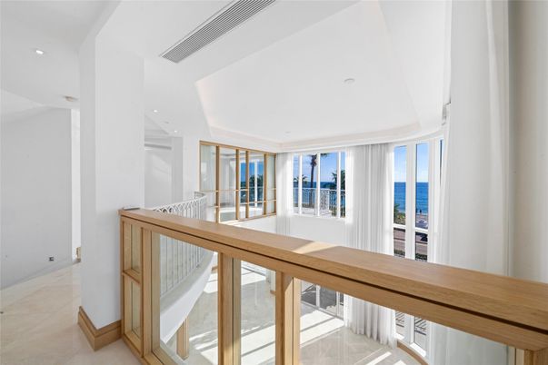 Interior, Recessed Lighting, Water