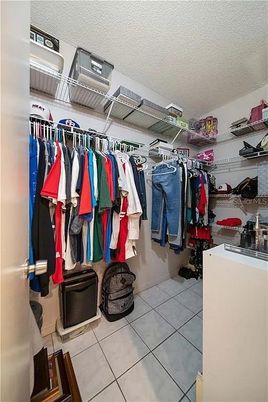 Interior, Walk-in Closets