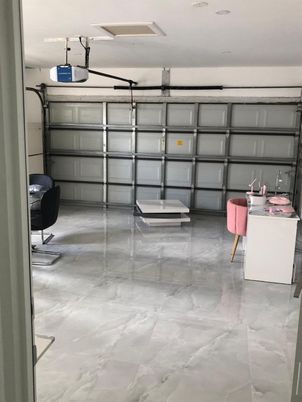 Garage, Interior, Marble