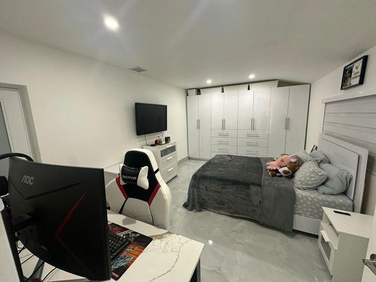 Bedroom, Interior, Marble, Recessed Lighting