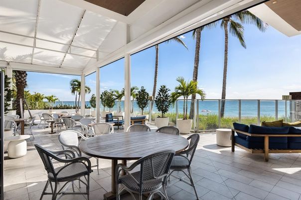 Dining room, Interior, Sun Room, Water
