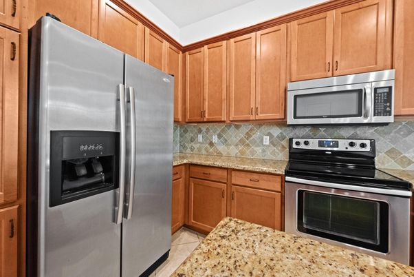 Interior, Kitchen, Stainless Steel Appliances