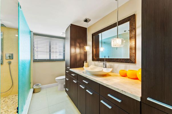 Bathroom, Interior, Pendant Lights
