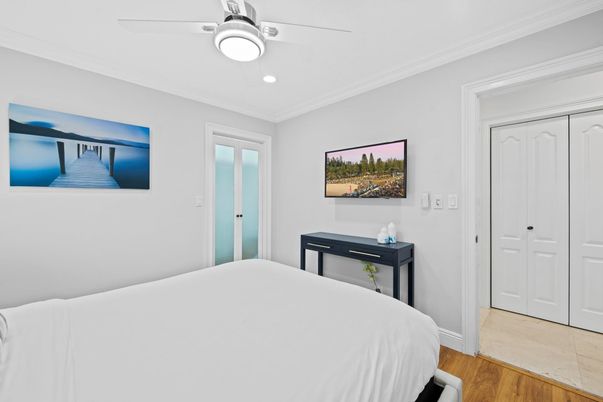 Bedroom, Interior, Recessed Lighting, Wood Texture Flooring