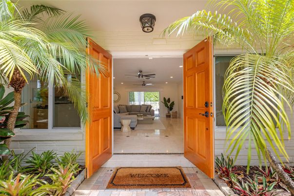 Exterior, Recessed Lighting