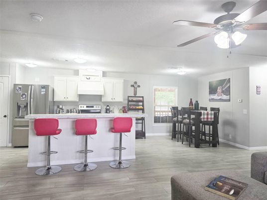 Dining room, Interior, Kitchen, Stainless Steel Appliances, Wood Texture Flooring